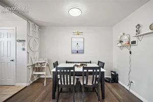 125 Larch Dr