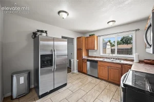 125 Larch Dr