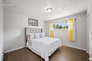 125 Larch Dr