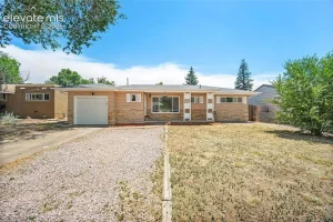 125 Larch Dr