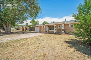 125 Larch Dr